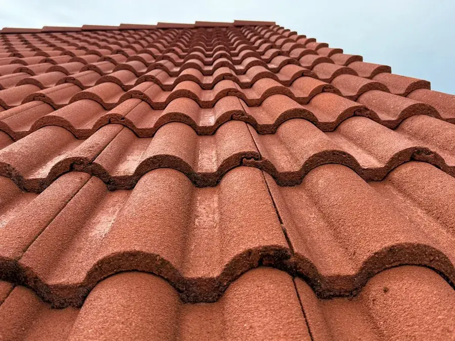Toiture en tuiles neuves — Bresse Couverture, Pont-de-Vaux et alentours