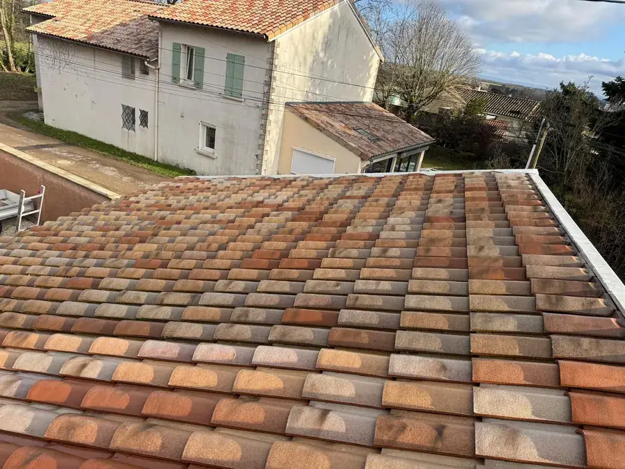 Gouttière neuve — Bresse Couverture, Pont-de-Vaux et alentours